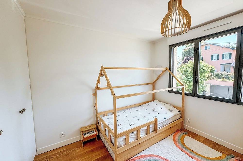 Villa design with pool in Bayonne, Bayonne e dintorni