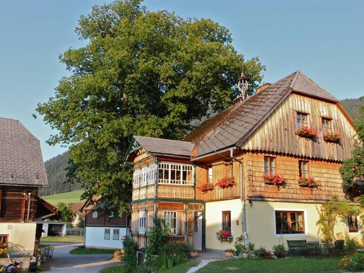 Ferienwohnung für 5 Personen, mit Balkon und Ausblick sowie Garten, mit Haustier - 1