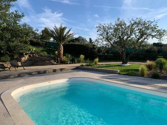 Maison d’hôte pour 2 personnes, avec jardin ainsi que piscine et vue à Saint-Saturnin-lès-Avignon - 2