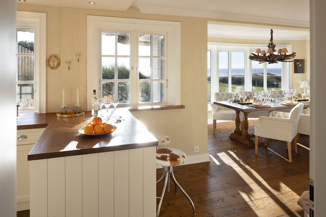 Luxuriöses Ferienhaus mit Meerblick und Wellness in List auf Sylt in List (Sylt), Sylt