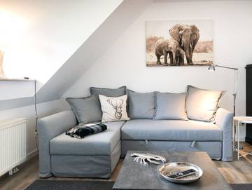 Ferienwohnung für 2 Personen, mit Balkon und Sauna, kinderfreundlich in Born a. Darß