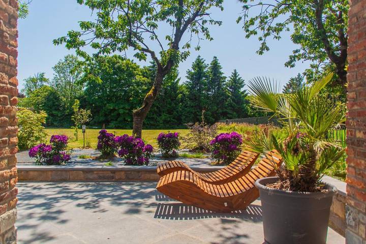Location de vacances pour 2 personnes, avec jardin ainsi que jacuzzi et sauna à Assesse - 2