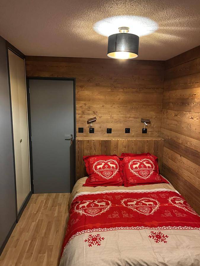 Gîte pour 5 personnes, avec balcon et vue dans Office De Tourisme De Val Cenis Lanslebourg - 2