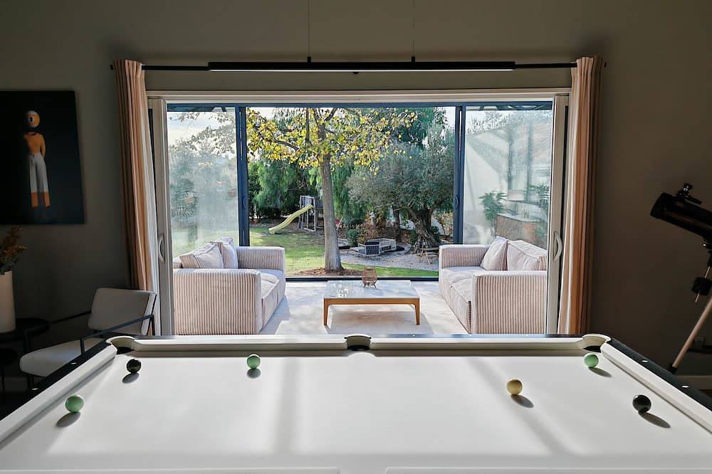 The atrium house - Swimming pool & spa in Saint-Aunès, Mittelmeerküste (Frankreich)