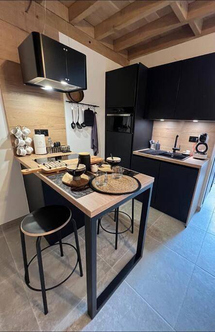 Gîte pour 2 personnes, avec terrasse dans Mesnil-Saint-Blaise - 4