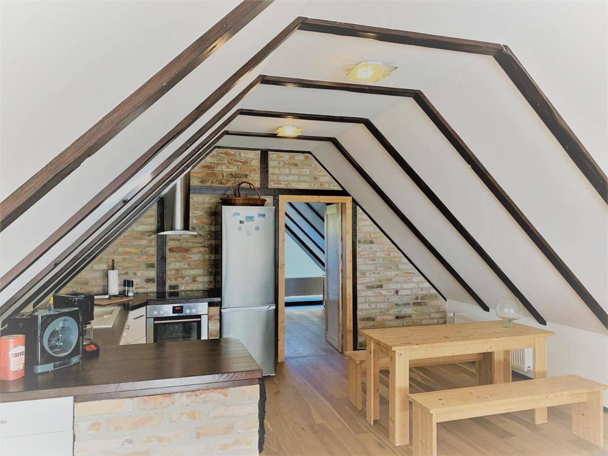 Ganze Wohnung, Two-Bedroom Apartment with Terrace in Stubbenfelde, Loddin