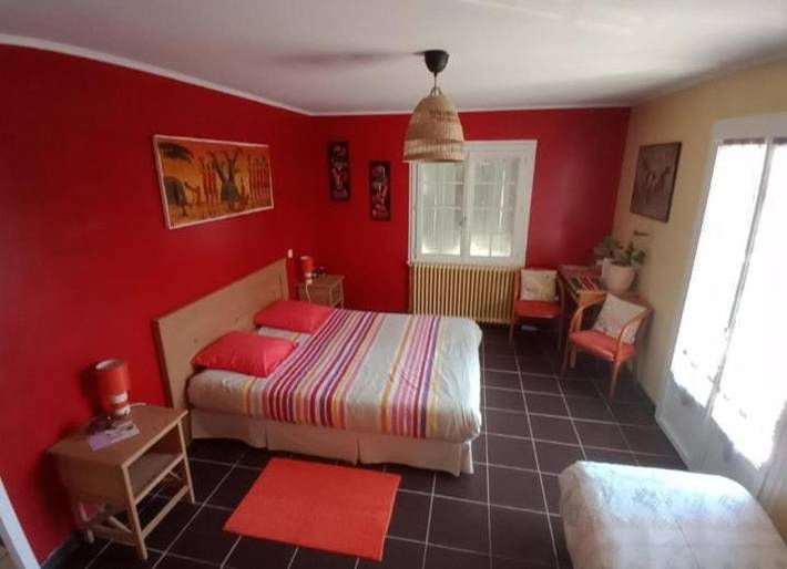 Location de vacances pour 2 personnes, avec Balcon et Terrasse ainsi que Jardin et Vue à Saint-Désir