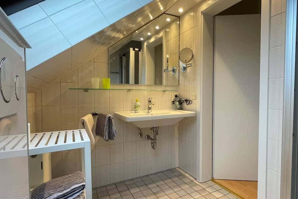 Ganze Wohnung, Wohnung 1 in Bad Sassendorf, Kreis Soest