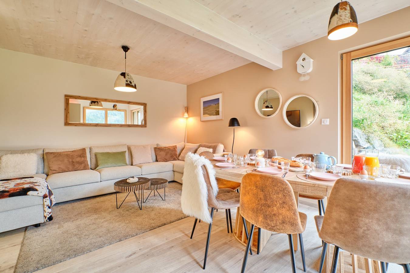Chalet "L'Ecrin De Venosc" avec vue sur la montagne, terrasse privée et Wi-Fi in Vénosc, Les Deux Alpes