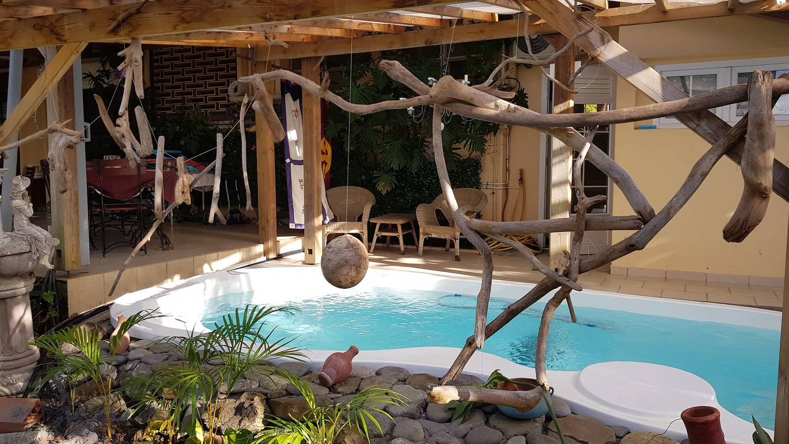 Apartamento entero, Apartamento moderno en Le Lamentin con piscina compartida - 20m² in Le Lamentin, Martinica