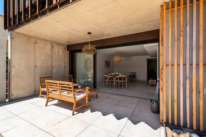 Gîte pour 4 personnes, avec terrasse dans Plage Du Petit Travers Carnon Plage - 4