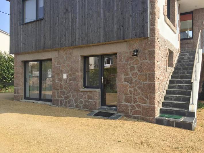 Appartement de vacances pour 2 personnes, avec vue ainsi que jardin et terrasse