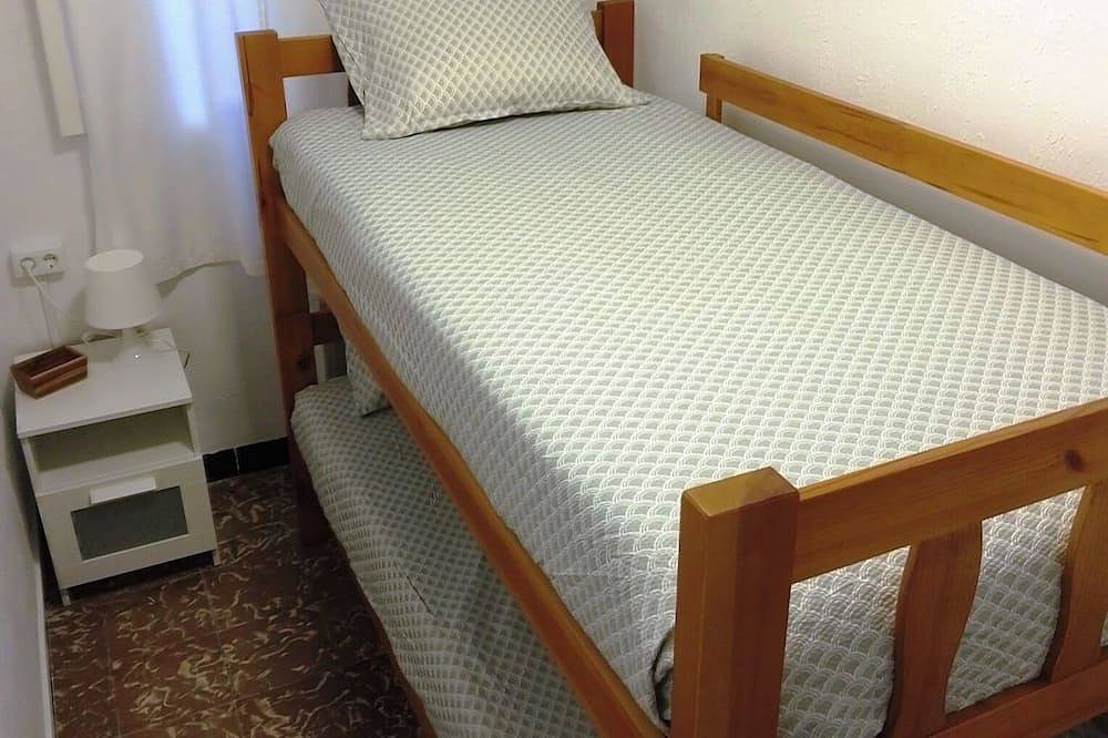Entire apartment, Appartement El Perello à 2 Minutes à Pied de la Plage in El Perelló (Costa de Valencia), Sueca