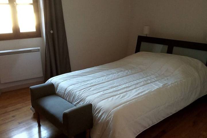 Location de vacances pour 14 personnes, avec piscine ainsi que terrasse et jardin à Viviers - 4