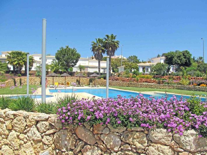 Ferienhaus für 5 Personen, mit Sauna und Garten sowie Pool und Whirlpool, kinderfreundlich in Portugal - 2
