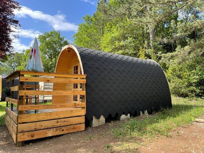 Location de vacances pour 2 personnes, avec terrasse et jardin dans Lac de Castillon - 2