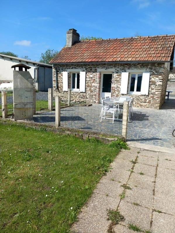 Maison d’hôte pour 2 personnes, avec Terrasse ainsi que Jardin et Vue à Lingèvres