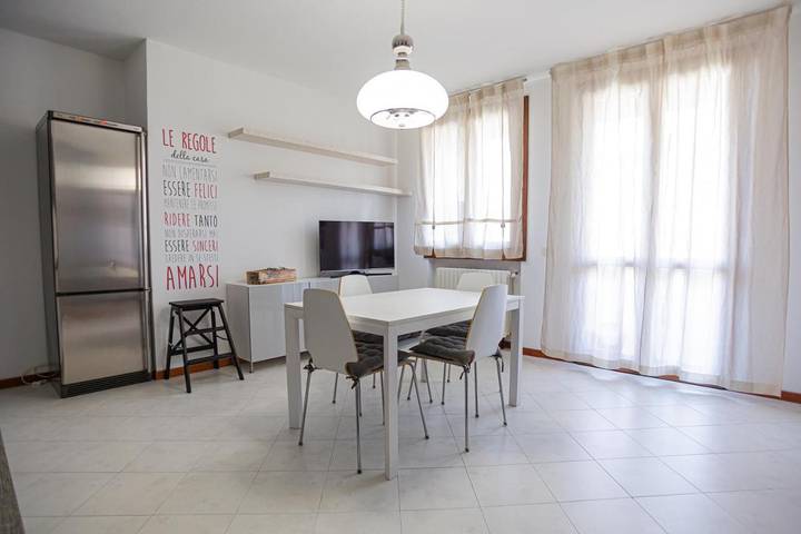 Appartamento per 5 persone, con terrazza e panorama in San Giovanni Lupatoto