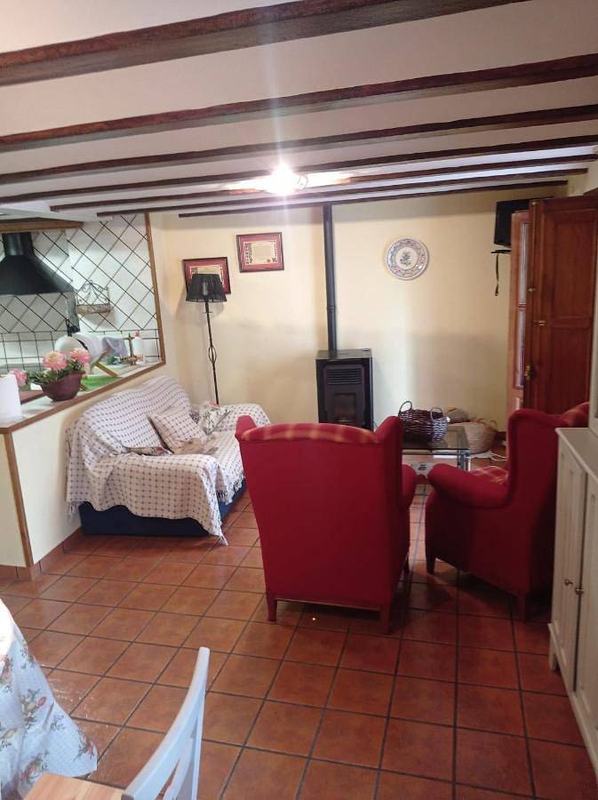 Casa de vacaciones para 6 personas, con vistas y terraza, Se admiten mascotas en Alto Mijares - 3