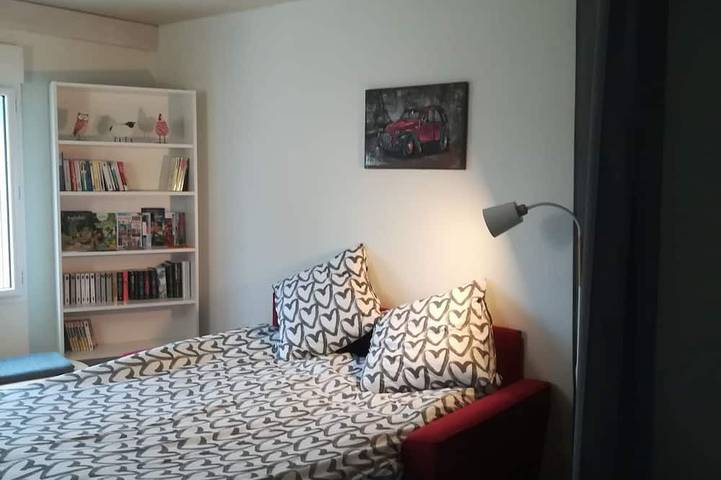 Gîte pour 8 personnes, avec jardin à Le Vigeant - 2