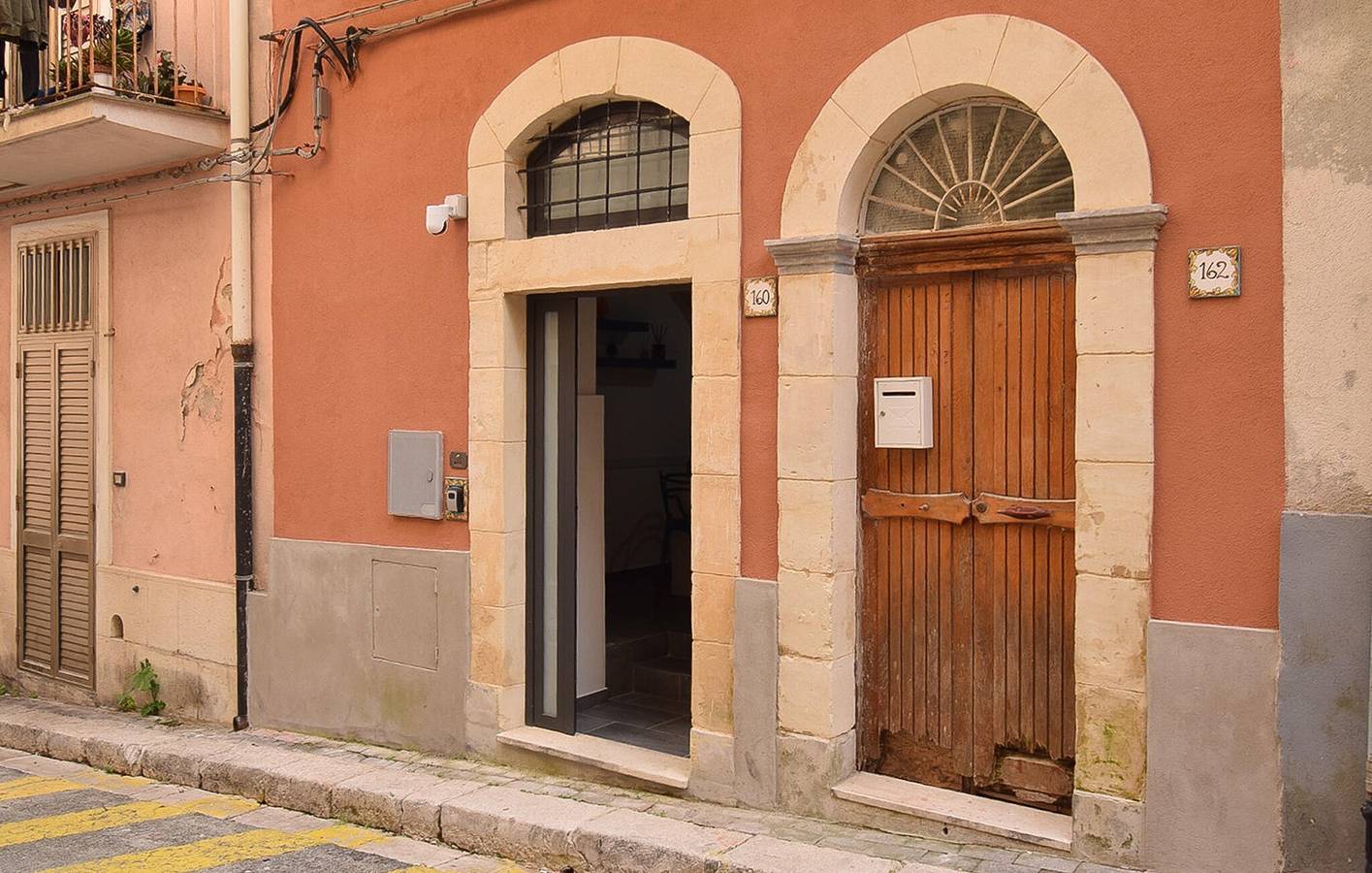 Encantador apartamento de 2 dormitorios con terraza cerca del centro de Ragusa in Ragusa (Sicilia), Provincia de Ragusa