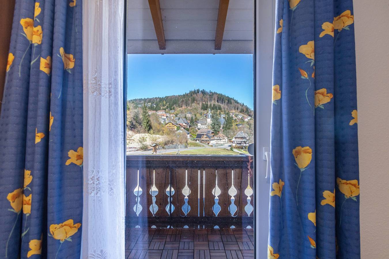 Ganze Wohnung, Ferienwohnung 'Appartement Nr 3' mit Gemeinschaftsterrasse, Gemeinschaftsgarten und Wi-Fi in Todtmoos, Südschwarzwald