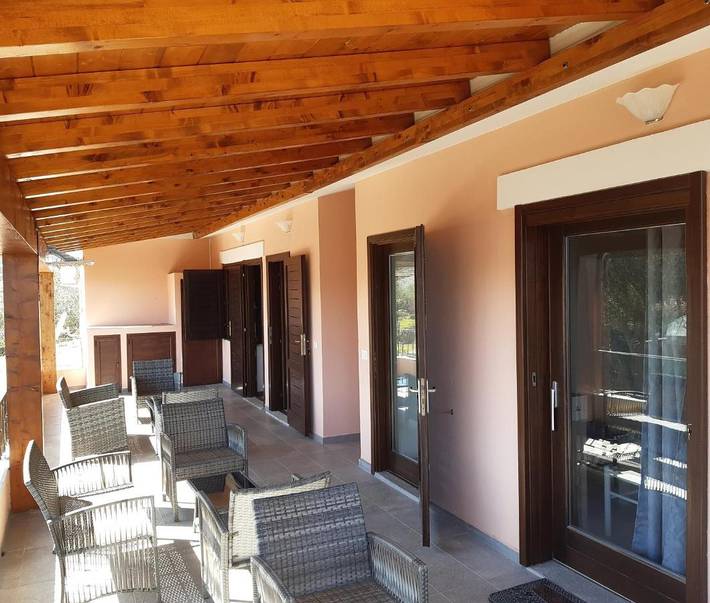 B&b per 2 persone, con Terrazza e Panorama a San Teodoro