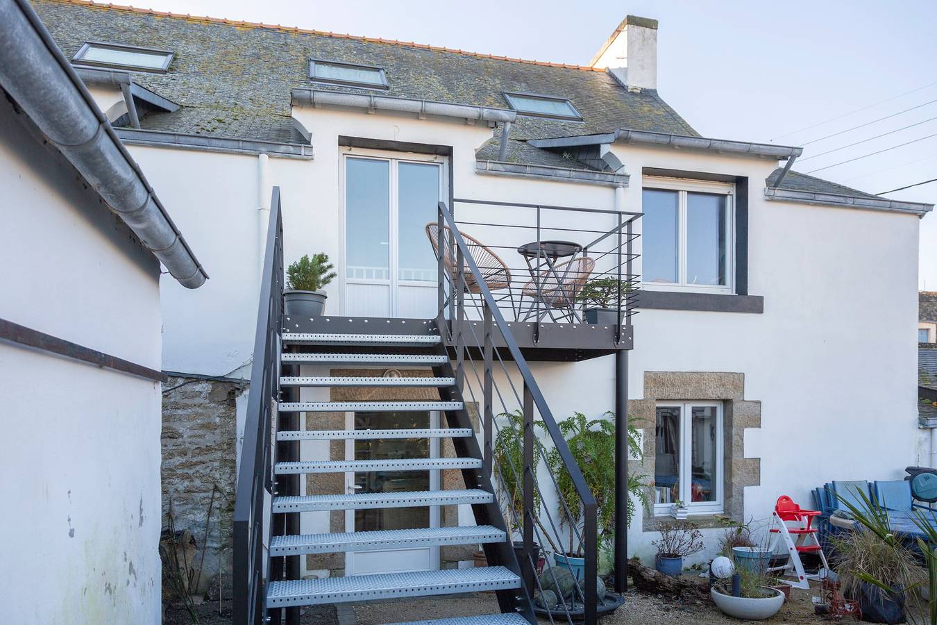 Guesthouse 'Ildut Room' with Shared Garden, Wi-Fi – Bike-Friendly, Near Gr34 Trail in Guilvinec, Quimper region
