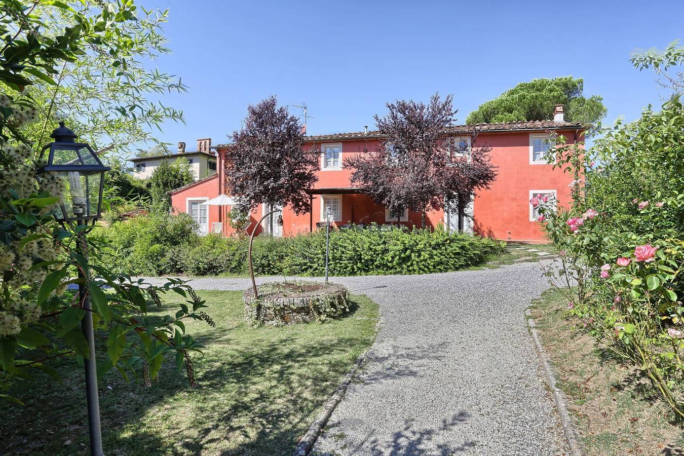 Casa Rosa in Lucca, Colline Lucchesi