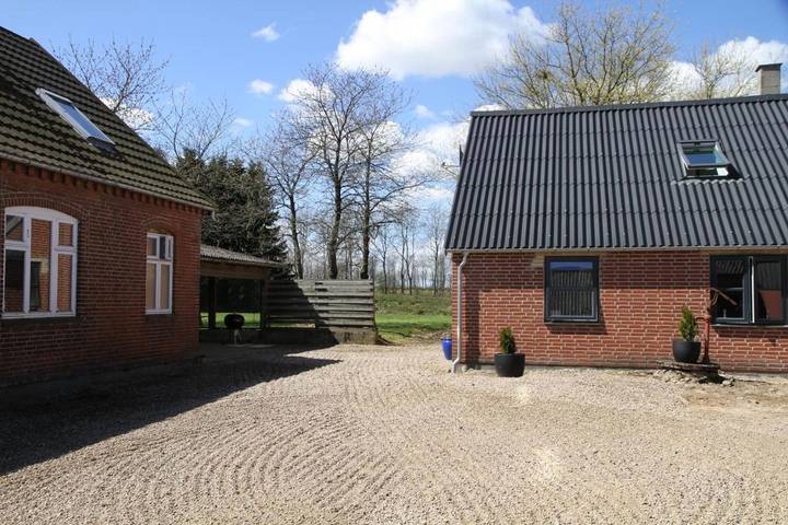 Bed and breakfast for 5 personer, med Terrasse og Hage i Horsens