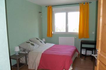 Gîte pour 4 personnes, avec jardin et vue, animaux acceptés à Haybes