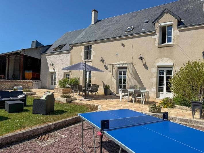 Maison de campagne pour 9 personnes, avec Terrasse et Jardin dans La Chapelle-Saint-Martin-en-Plaine