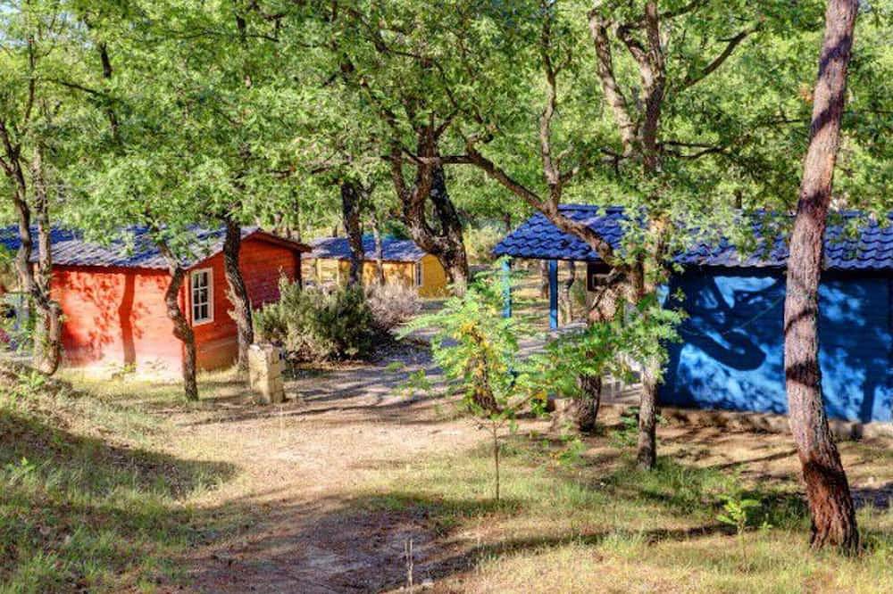 Bungalow at Esparron Camping with Terrace in Esparron-de-Verdon, Verdon Regional Natural Park