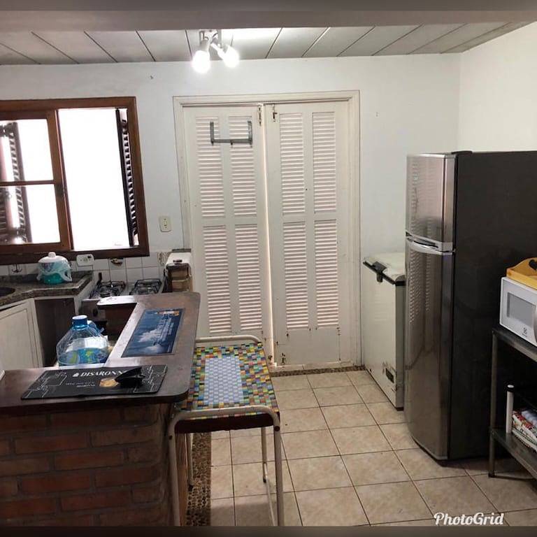 Haus vor dem Strand Sununga, für Familien geeignet. komplette Struktur in Ubatuba, Região Metropolitana do Vale do Paraíba e Litoral Norte