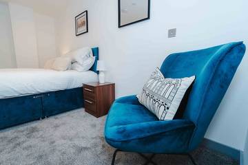 Apartment for 6 People in Kingston upon Hull, Yorkshire, Photo 1
