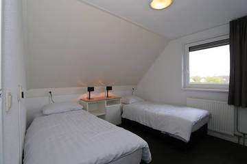 Bungalow für 4 Personen in Medemblik, Ijsselmeer, Bild 2