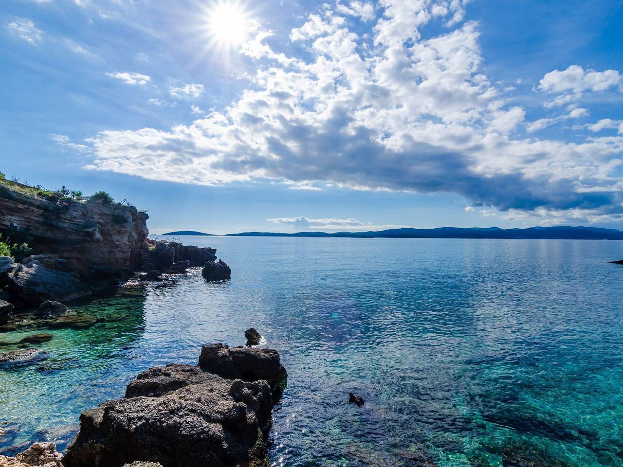 Villa Sea Edge - Three Bedroom Villa with Sea View in Orebić, Condado de Dubrovnik-Neretva