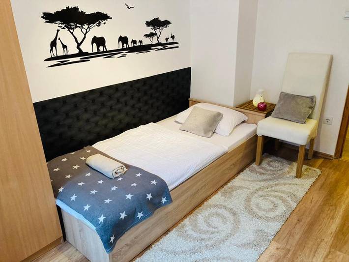 Gîte pour 6 personnes, avec balcon à Eger - 4