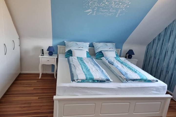 Ferienwohnung für 4 Personen, mit Balkon und Garten in Wesel - 2