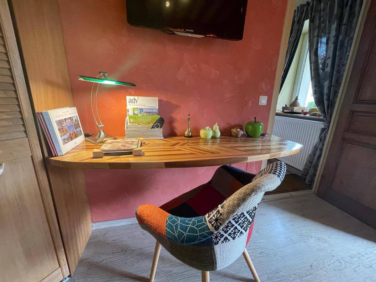Double Room with Extra Bed in Aunou-sur-Orne, Région d'Alençon
