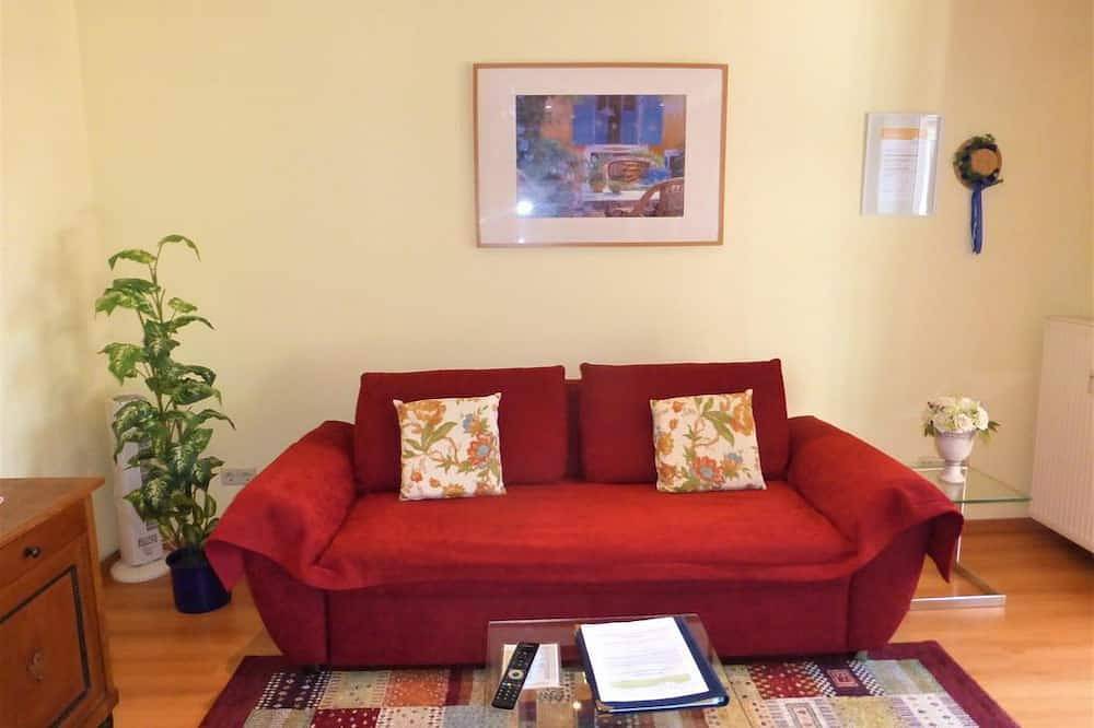 Gästehaus Birnbaumhof - Ferienwohnung \"Blütenzauber\" in Schwedelbach, Saar-Nahe-Bergland