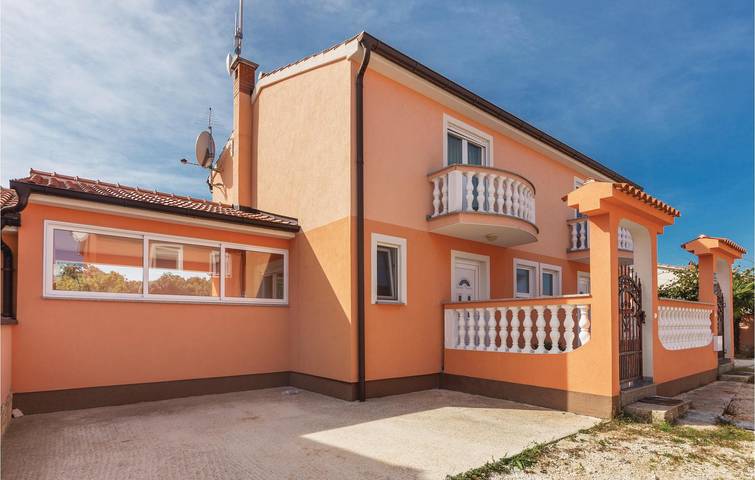 Ferienhaus für 10 Personen, mit Terrasse - 1