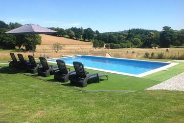 Gîte pour 6 personnes, avec terrasse ainsi que jardin et jacuzzi à Saint-Aignan (Morbihan)