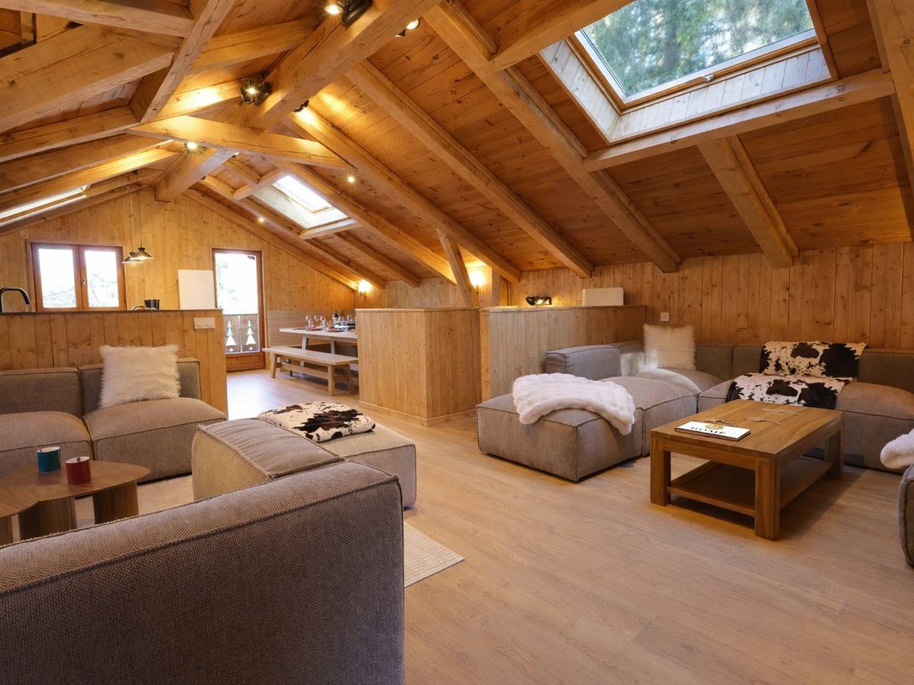 Chalet moderne à Courchevel La Tania avec sauna et parking in La Tania, La Perrière