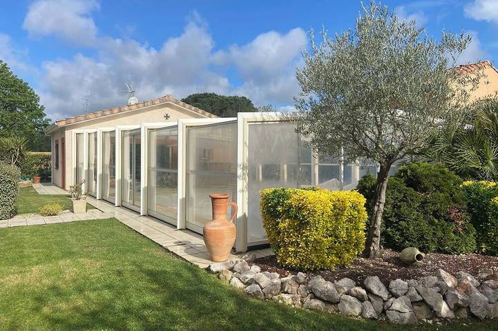 Location de vacances pour 6 personnes, avec sauna ainsi que jardin et jacuzzi, animaux acceptés à Muret - 3