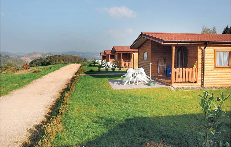 Ferienhaus für 4 Personen, mit Garten in Gerolstein - 2