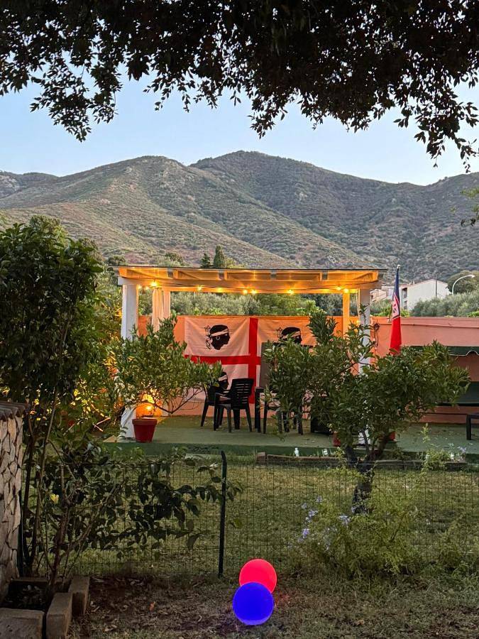 Chambre d’hôte pour 2 personnes, avec jardin et vue à Muravera - 2