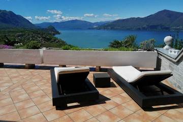 Ferienhaus für 4 Personen, mit Terrasse und Garten, mit Haustier am Lago Maggiore