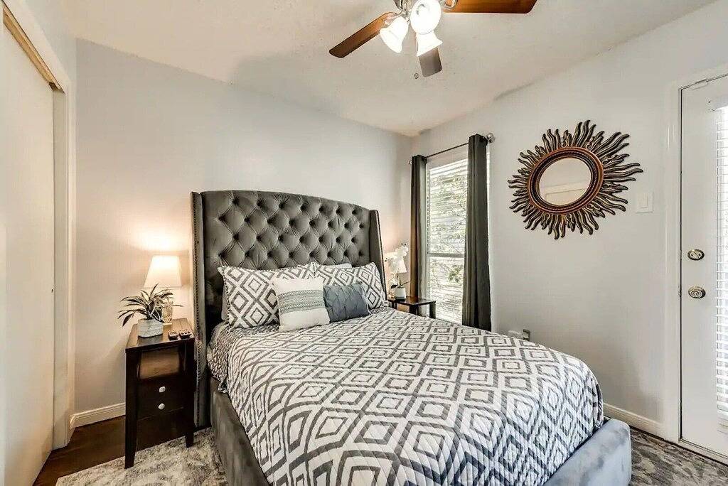 Ganze Wohnung, 25% Off I22 - Dfw \"The Francesca\" Near Baylor Med 2Bd/2Ba in Irving, Dallas County