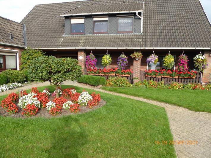 Ferienwohnung für 6 Personen, mit Terrasse und Garten sowie Ausblick in Bockhorn